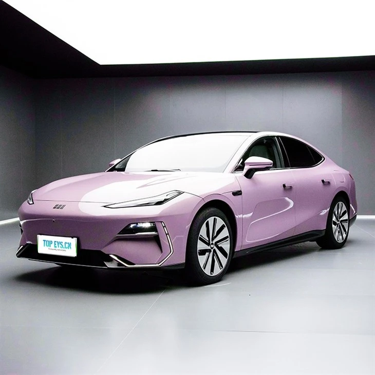 4-колесный электромобиль Geely Galaxy E8 4-колесный электромобиль Geely Galaxy E8
