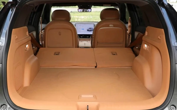 Dongfeng Aeolus L8 specs Dongfeng Aeolus L8 specs